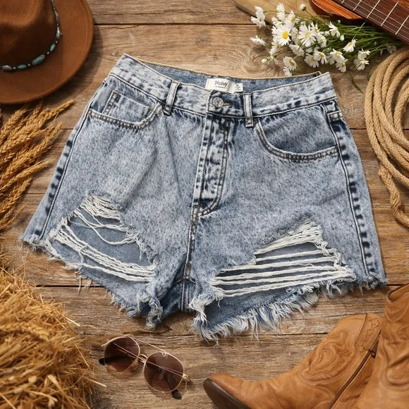 Bluivy Distressed Denim Shorts Size M Acid Wash Frayed Hem Festival Country - Picture 2 of 7